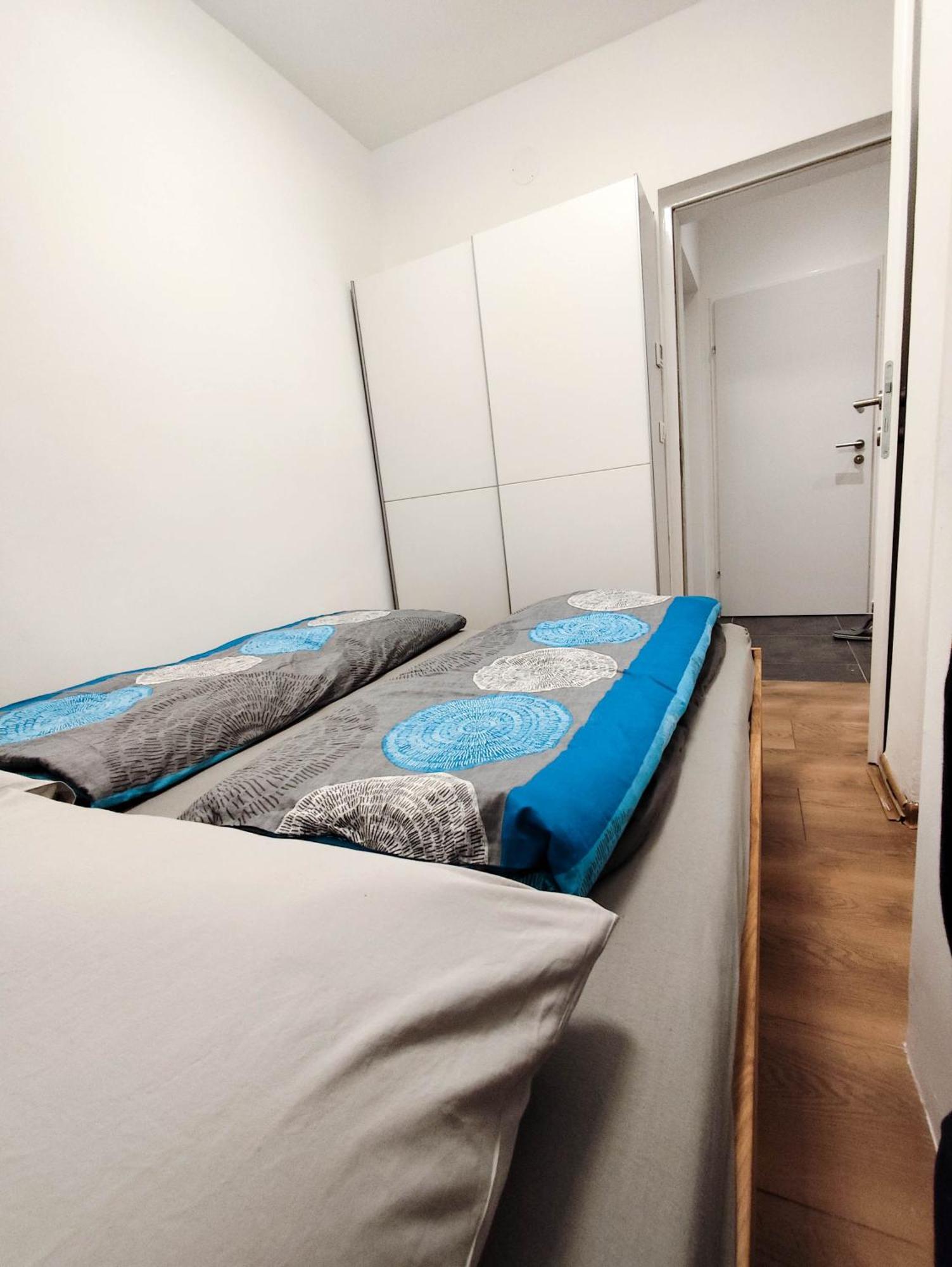 Cozy 2 In Location With Free Parking Apartment Wien